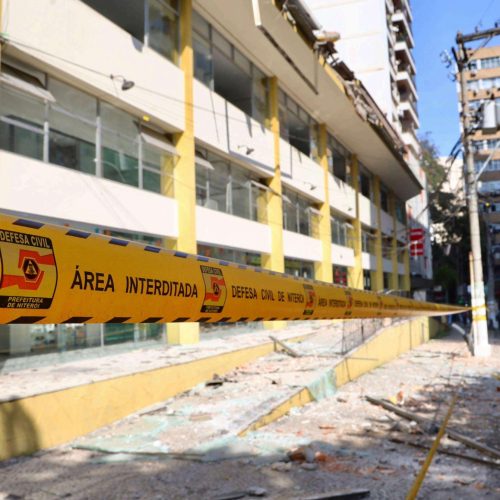 Fachada de shopping desaba na Zona Sul de Niterói