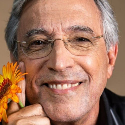 Show gratuito de Ivan Lins na Praia de São Francisco